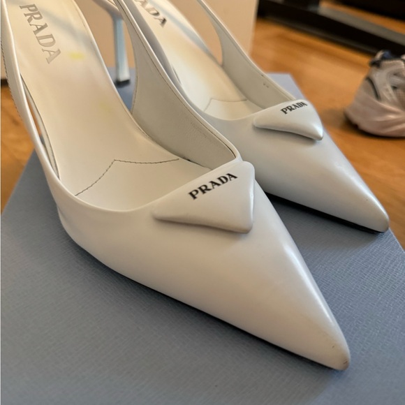 Prada kitten heels. Worn one time for my wedding.  Still in very good condition - Picture 4 of 11